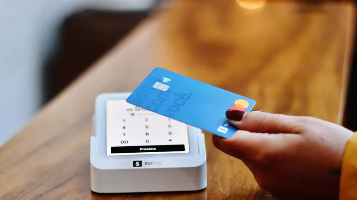 Amid court battle, lawmakers look to push back ‘swipe fees’ ban