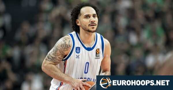 Larkin erupts as Anadolu Efes steals Game 1 in Istanbul showdown