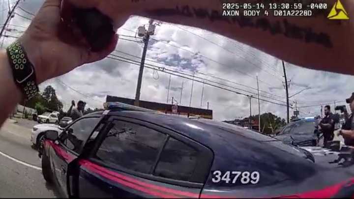 Video: Atlanta police arrest wanted suspect Sanchez Turner in felony traffic stop