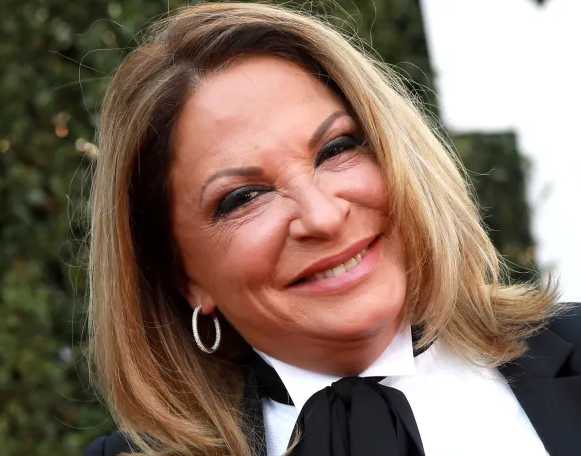 “Doctora Polo” niega supuesto matrimonio con Ana Gabriel