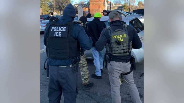 ICE strikes again: allegedly arrests 15 people, including children, in SF