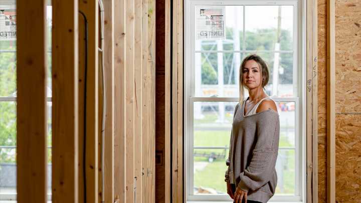 Should federal rental aid come with a time limit? Here's how it works in one place