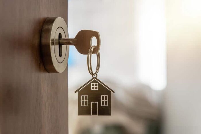 Anuncian programa para que jóvenes compren su primera vivienda