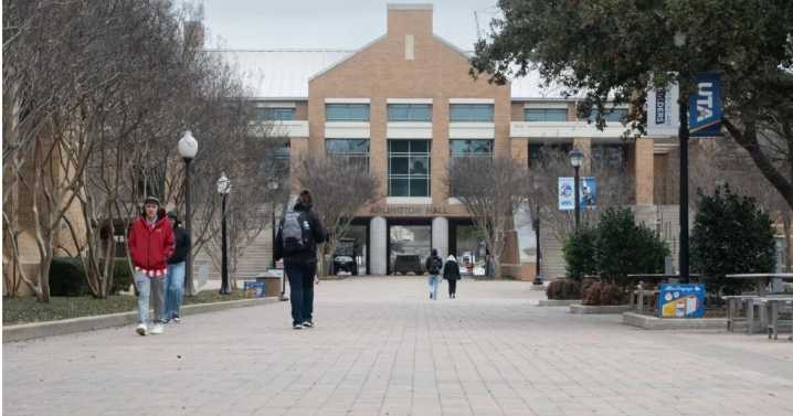 DOJ sues Texas over in-state tuition for students without legal status
