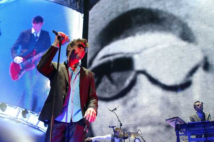 ’80s Music Legend Diagnosed With Parkinson’s Disease