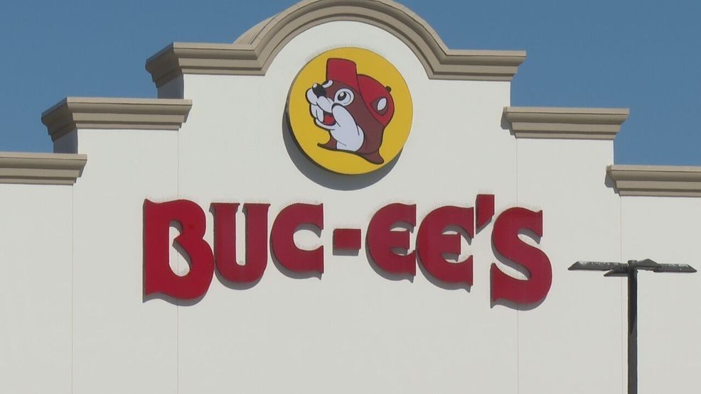 Mayor quits amid land battle over Buc-ee's, allegedly calling opposition 'Losers'