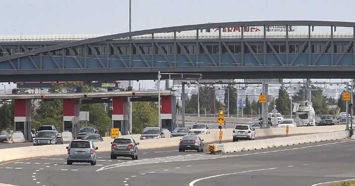 Traffic slowdowns expected on Atlantic City Expressway tonight for toll gantry work