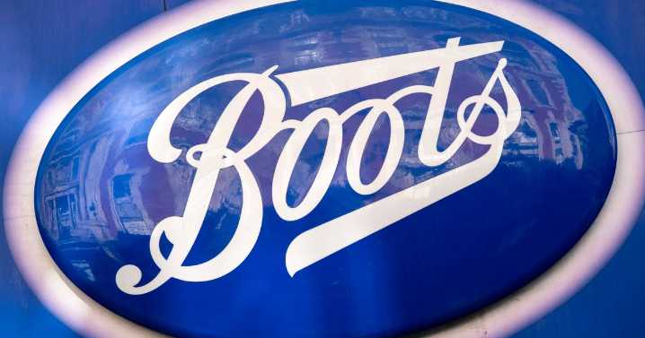 Boots reduces 'head-turning' £86 fragrance to £40 for Father's Day