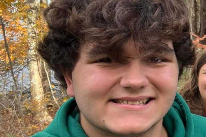 Maine Officials Looking for a Missing Teen From Etna