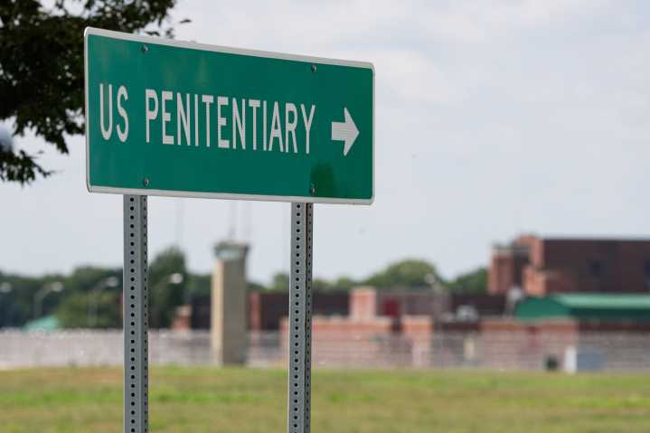 Judge: Federal prisons must keep providing hormone therapy to transgender inmates