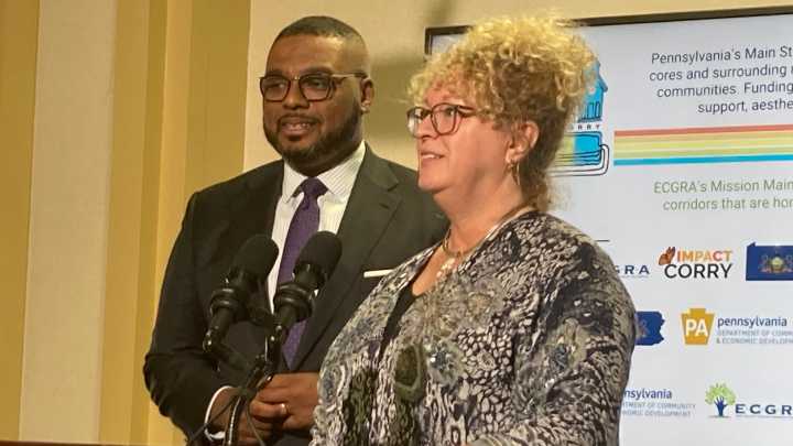 Lt. Gov. Austin Davis comes to Corry with $100,000 downtown grant
