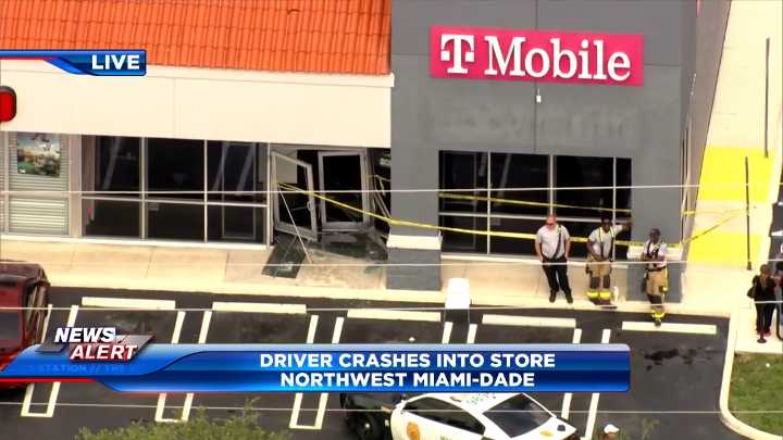 70-year-old driver crashes into T-Mobile in NW Miami