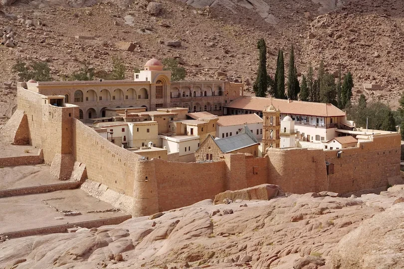Monks close doors of St. Catherine’s Monastery as battle with Egypt government continues