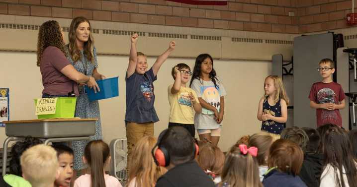 Photo: Central Heights Elementary celebrates improved literacy