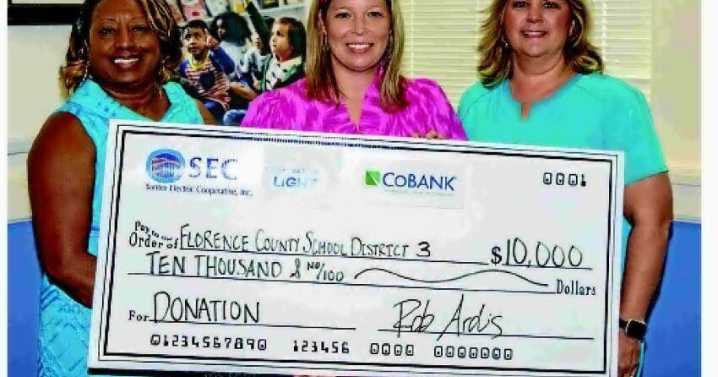 Cooperative LIGHT fuels AED iitiative with a $10K gift
