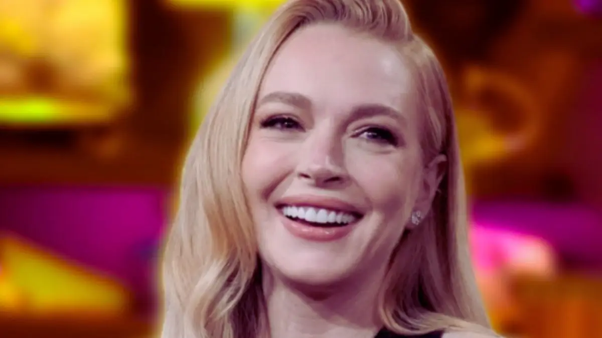 ‘What Happened to Her’: Lindsay Lohan’s New Selfie on Vacation Has Fans Doing a Double Take