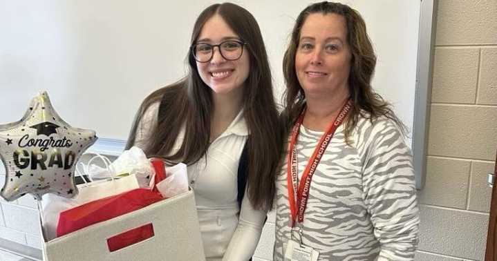 Crown Point residents 'adopting' graduating seniors