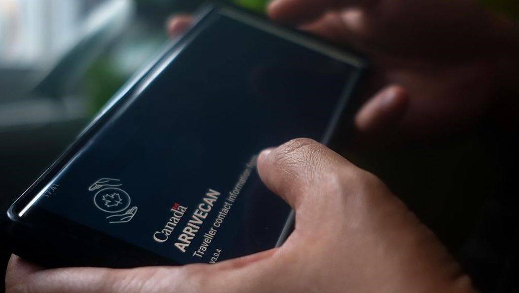 Company that worked on ArriveCan app barred from government contracts for 7 years