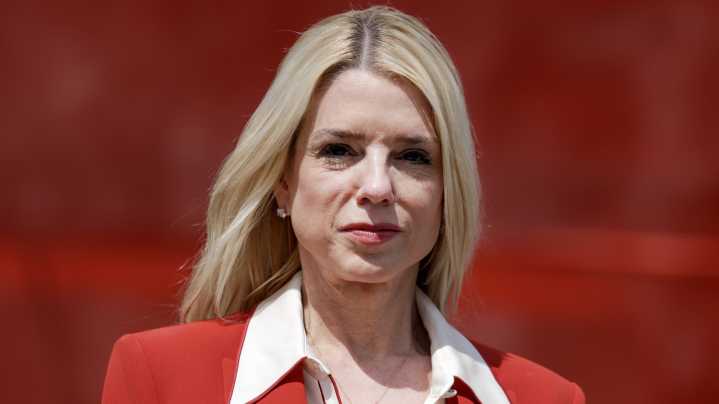 Pam Bondi's Rumored Plastic Surgery Looks To Be Deteriorating In Jaw