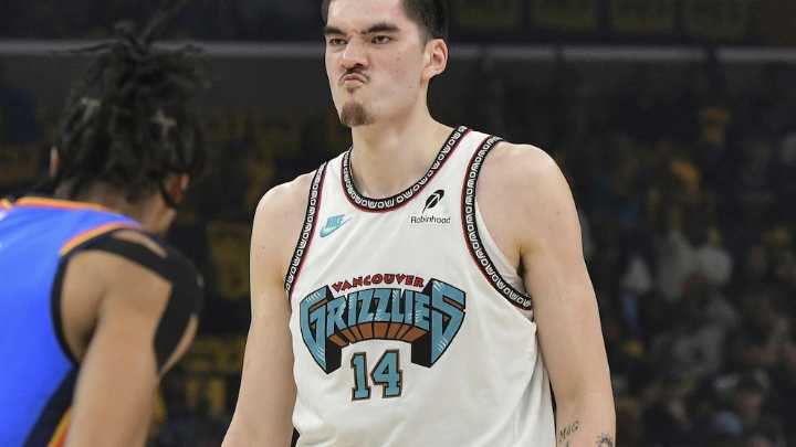 Grizzlies' Zach Edey will have surgery after re