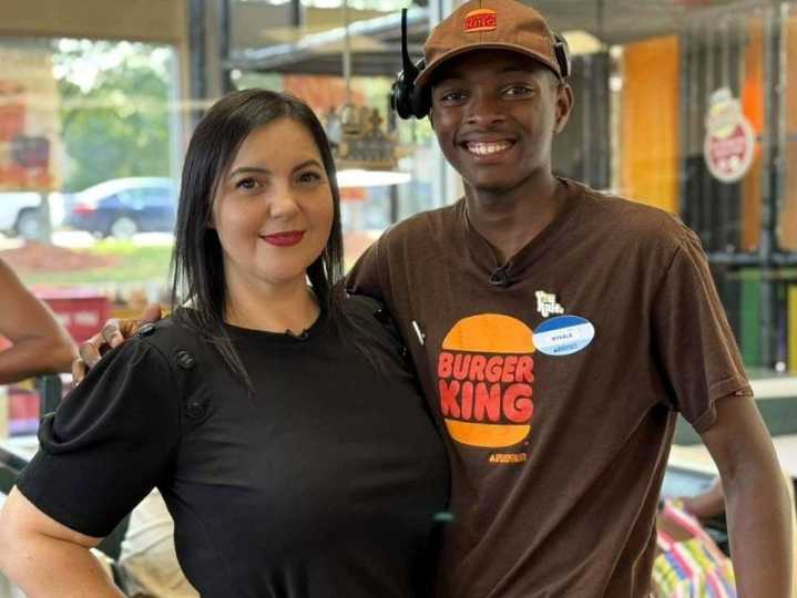 Teen works at Burger King on grad night, sparks viral college fund