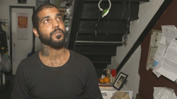 Rexdale renters urge city to crack down on poor conditions at apartment complex