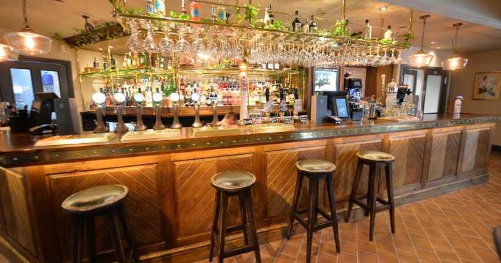 Leicestershire pubs and restaurants where you can still book a table for Father's Day