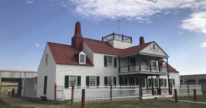 North Dakota man accused of threatening to kill Obama, breaking into historic trading post site