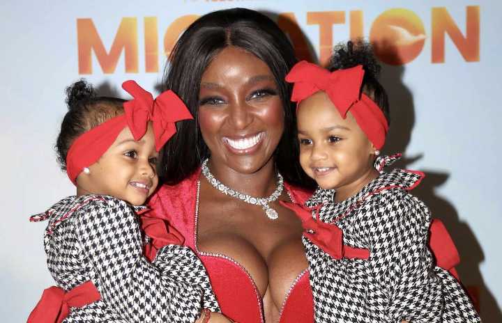 Amara La Negra defiende los nombres originales de sus hijas