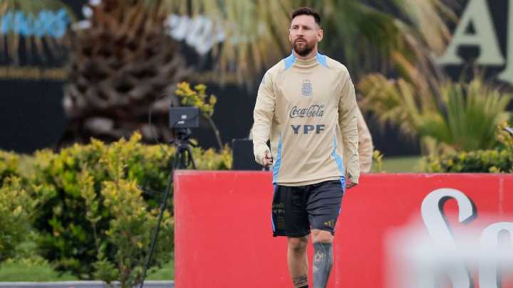 Lionel Messi back with Argentina for World Cup qualifiers