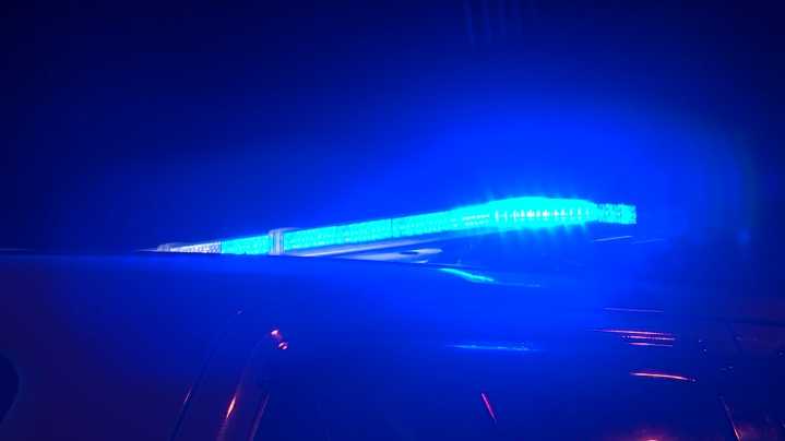 2 found dead in home following exchange of gunfire, standoff with Knox County deputies