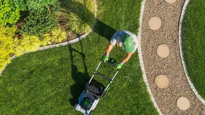 American lawn care is going electric