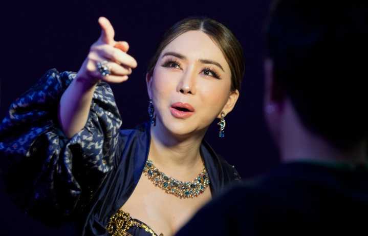 Desmienten renuncia de Anne Jakkaphong como directora del Miss Universo