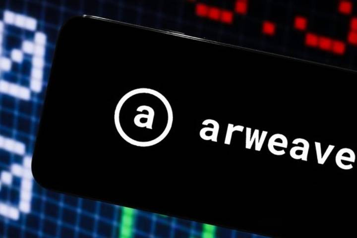 Arweave (AR) Price Prediction 2025, 2026, 2030: Can Permanent Storage Pay Off? • Benzinga