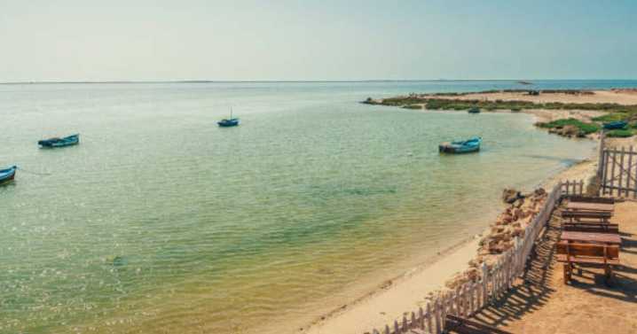 The beautiful African island loved by British tourists dubbed ‘mini Bahamas’ 