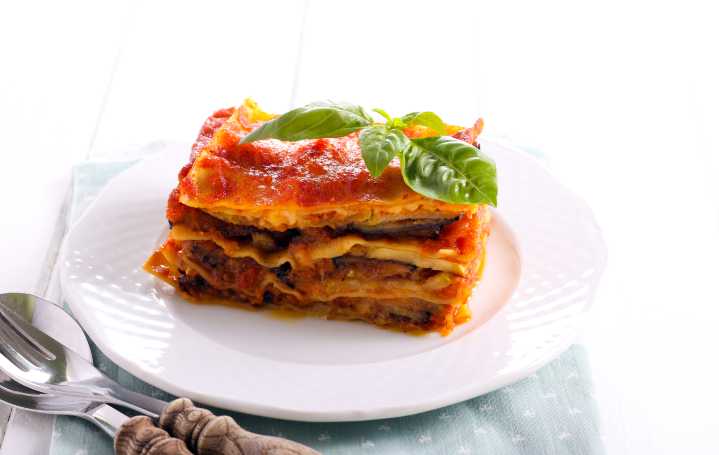 Lasaña de Berenjena y Ricotta – Receta Sin Carne para un Lunes Delicioso