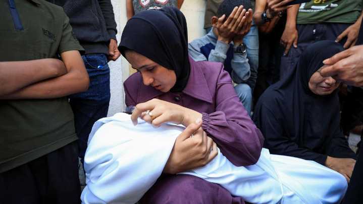 “Peor que el infierno en la Tierra”: la fuerte denuncia de la presidenta de la Cruz Roja Internacional sobre la situación en Gaza