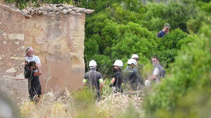 Madeleine McCann search: Abandoned buildings examined as ground radar may be deployed