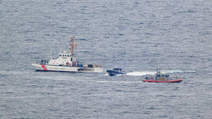 U.S. Coast Guard suspends search for six aboard plane that crashed off San Diego coast