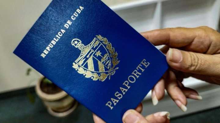 ¿Cubanos o venezolanos con visa de turista vigente podrán entrar a EEUU?