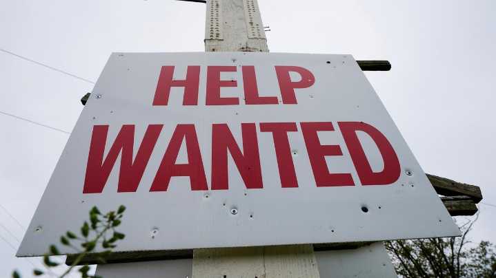 Employers add a solid 139,000 jobs in May, though hiring slows as some potential weaknesses appear