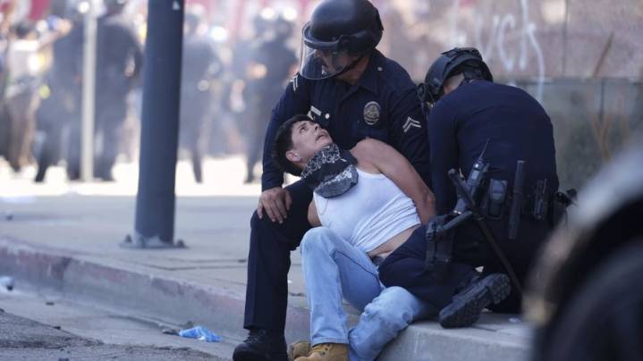 Protests intensify in Los Angeles, National Guard on scene