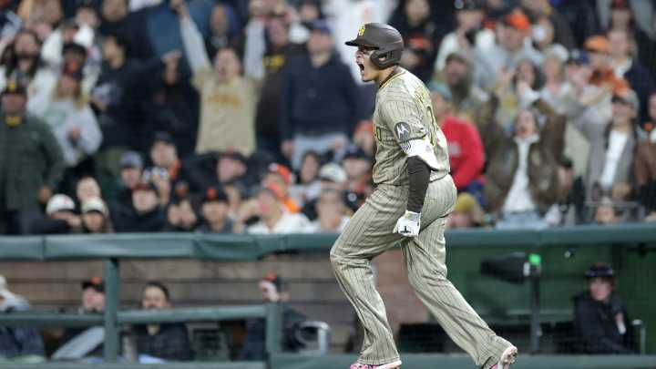 Machado helps Padres top Giants again in 10 innings