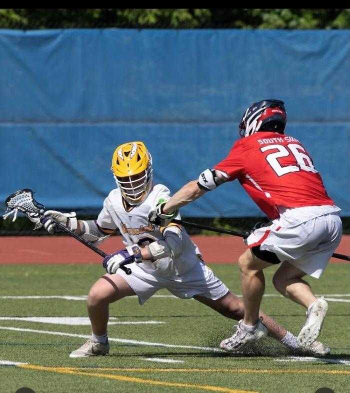 Connections run deep for Warwick lacrosse seniors