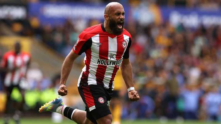 Bryan Mbeumo: Man United increase offer for Brentford star