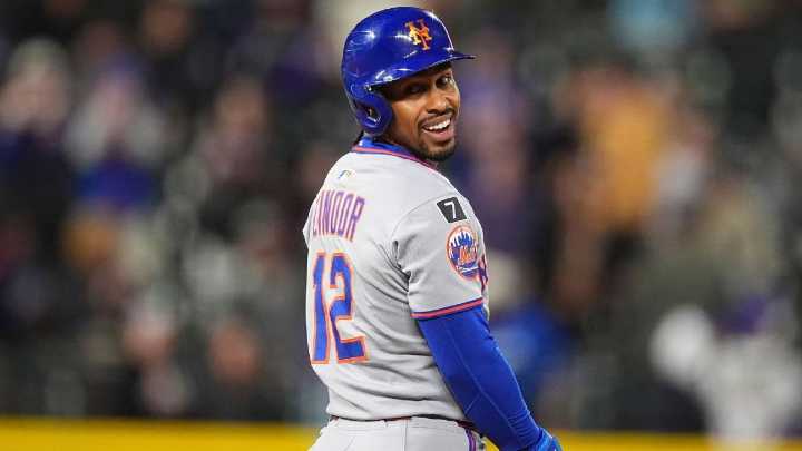 Francisco Lindor, with broken toe, delivers go