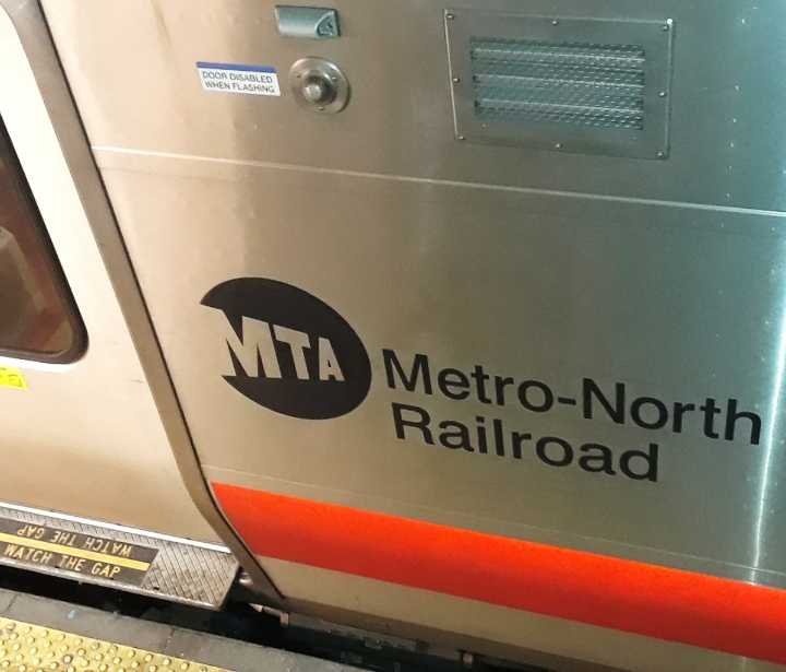 Trenes Metro-North y Amtrak con fuertes retrasos en Nueva York por falla eléctrica en Connecticut