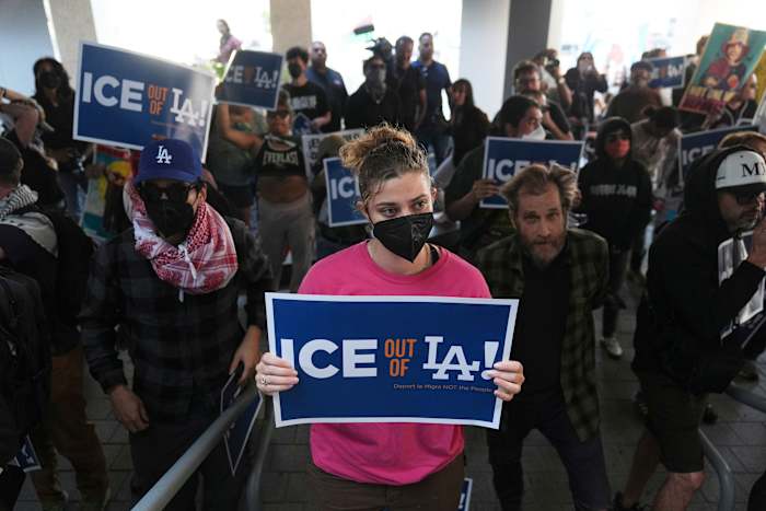 Immigration authorities extend activity in Los Angeles area amid street protests