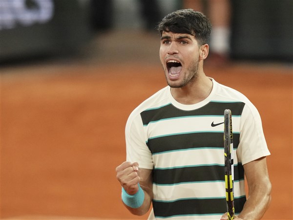 French Open: Alcaraz reaches final after Musetti retires in fourth set