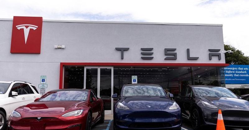 Tesla's $380 billion wipeout marks biggest 2025 loss among top companies